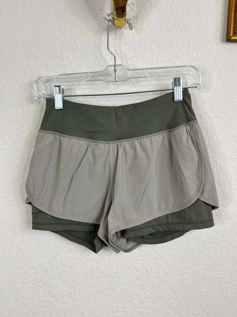 Soothfeel Running Shorts Zipper Pocket 2 in 1 High Wasited Workout Biker Phone